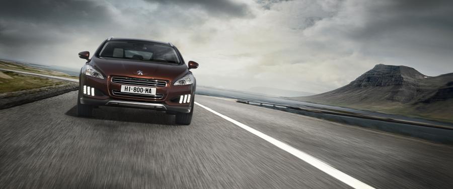  Peugeot 508 RXH 2012 года  (фото 42 из 93)